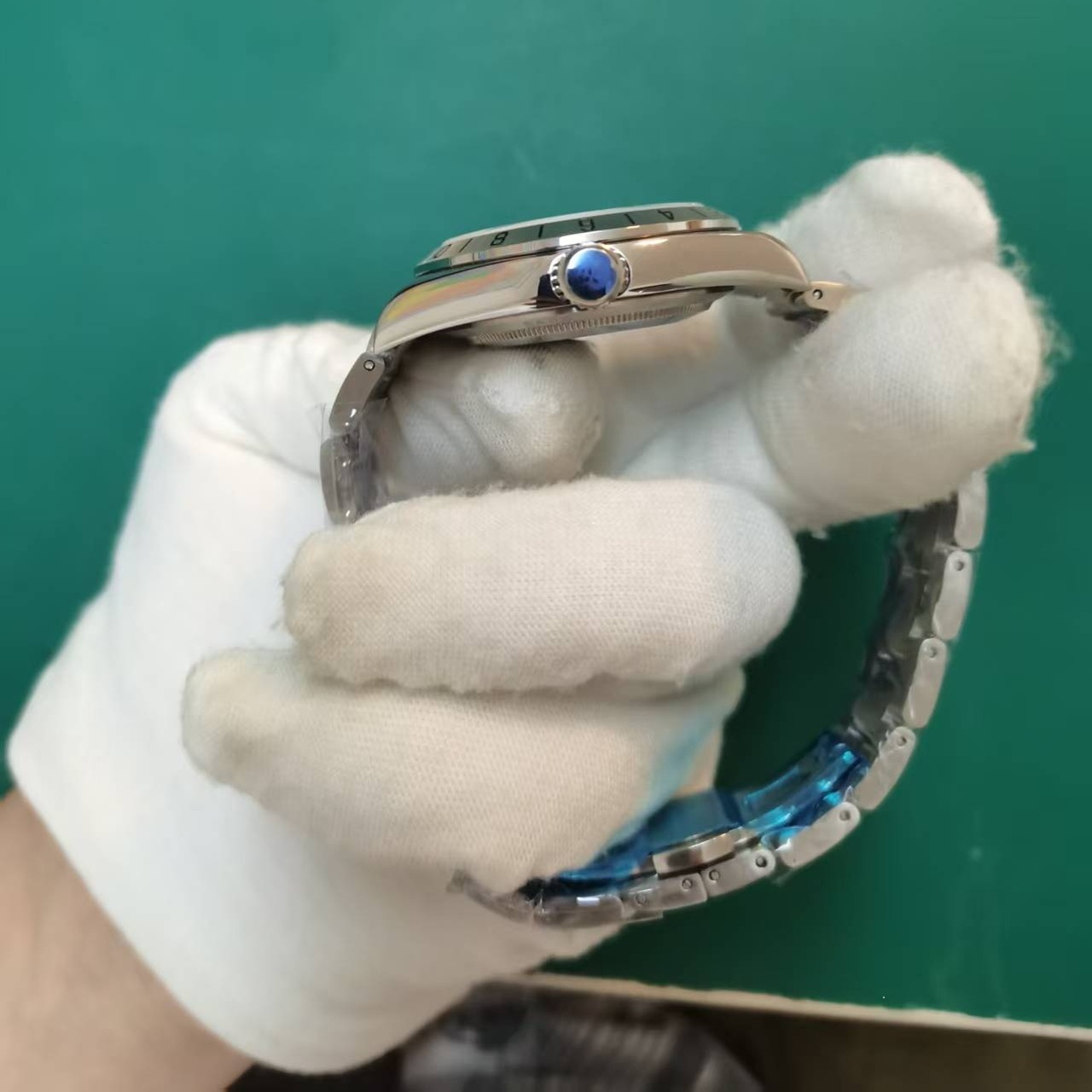 アナログクォーツメンズウォッチ サファイア ステンレススチー - Luxury Watch In Japan のレビューと価格