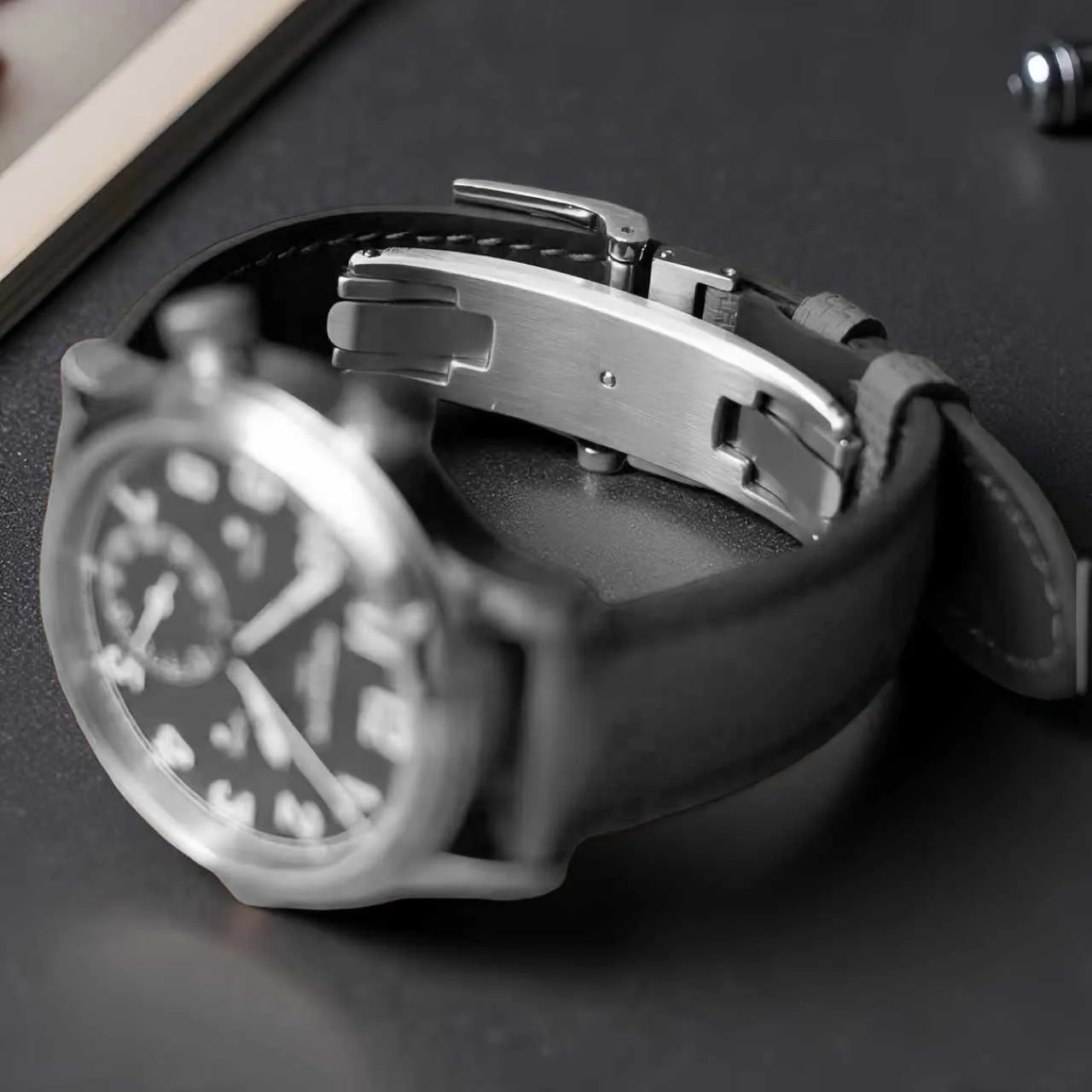 デプロイアントクラスプ時計ストラップスプリングデプロイアント - Luxury Watch Online のレビューと価格